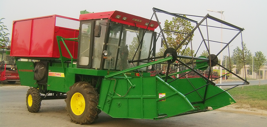 平博88收获 4QZ-2450 自走式青饲料收获机